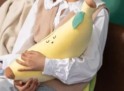 Peluche banane fruit mignon jaune doux câlin enfant