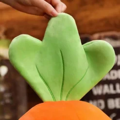 Peluche carotte géante douce timide décoration chambre