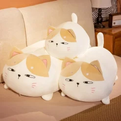 Peluche chat moelleuse distinct