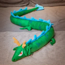 Peluche dragon géant coloré