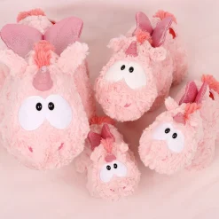 Peluche licorne coloré à poils épais