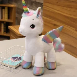 Peluche licorne douce avec sa corne multi-couleur
