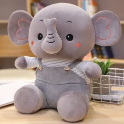 Peluche éléphant en blouse