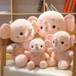 Peluche éléphant en blouse