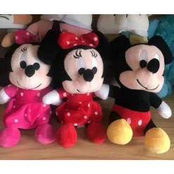 Peluche Minnie Mouse mini tenue rose
