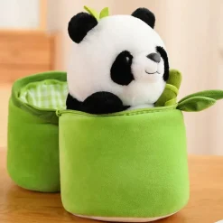 Peluche panda mignonne et son bambou