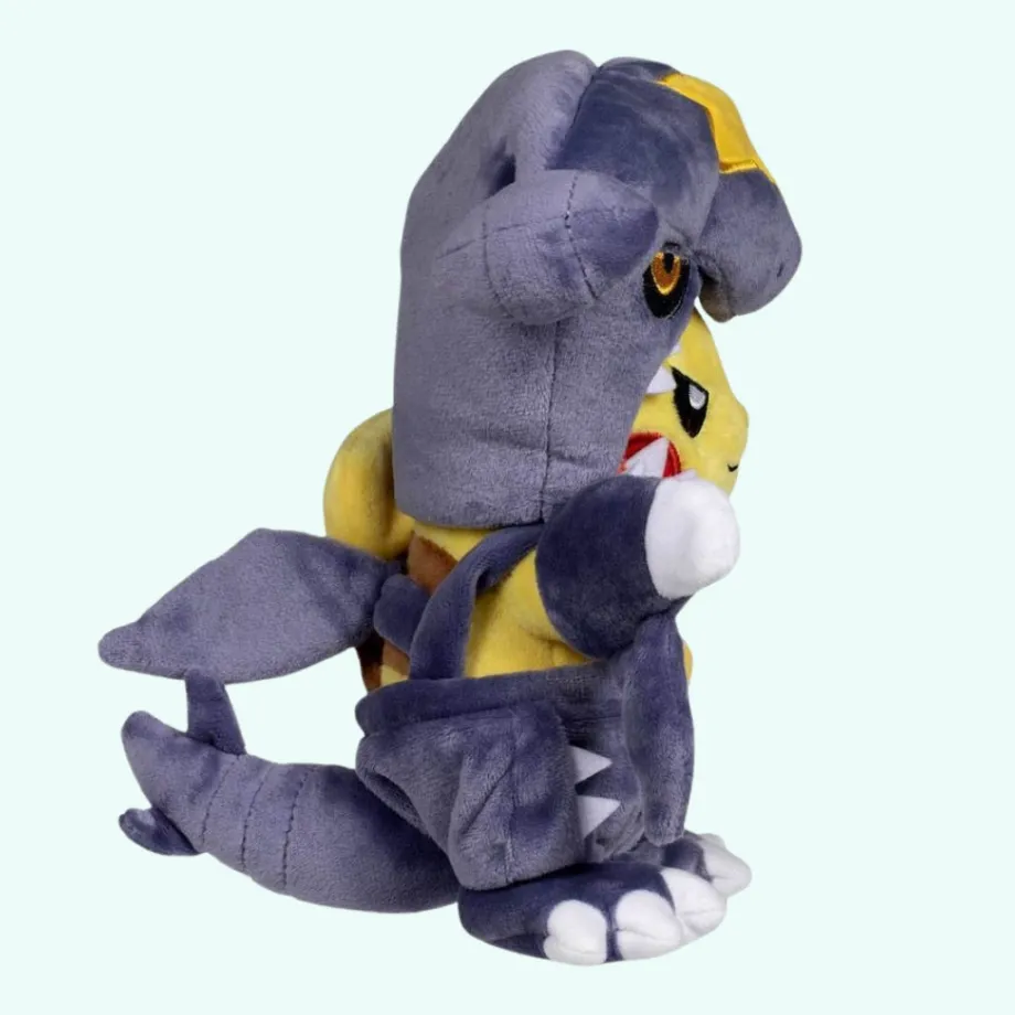 Peluche Pikachu déguisé Carchacrok adorable collection geek