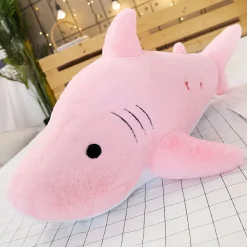 Peluche requin géant doux ami pour enfant marin