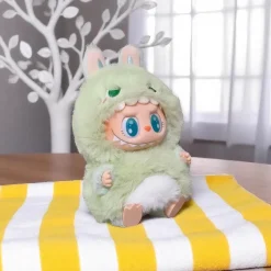 Tenue pour peluche Labubu coloré et mignonne